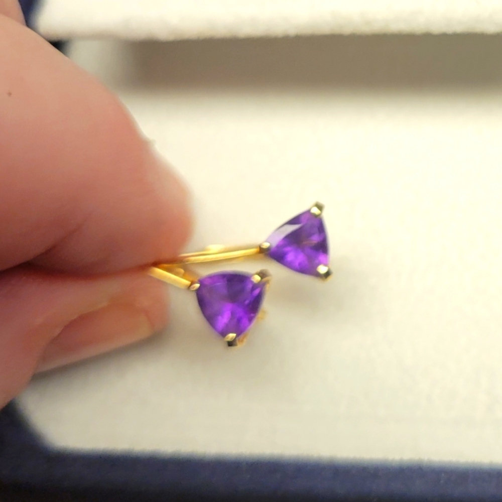 14K Gold Trillion Cut Amethyst  Leverback Earrings